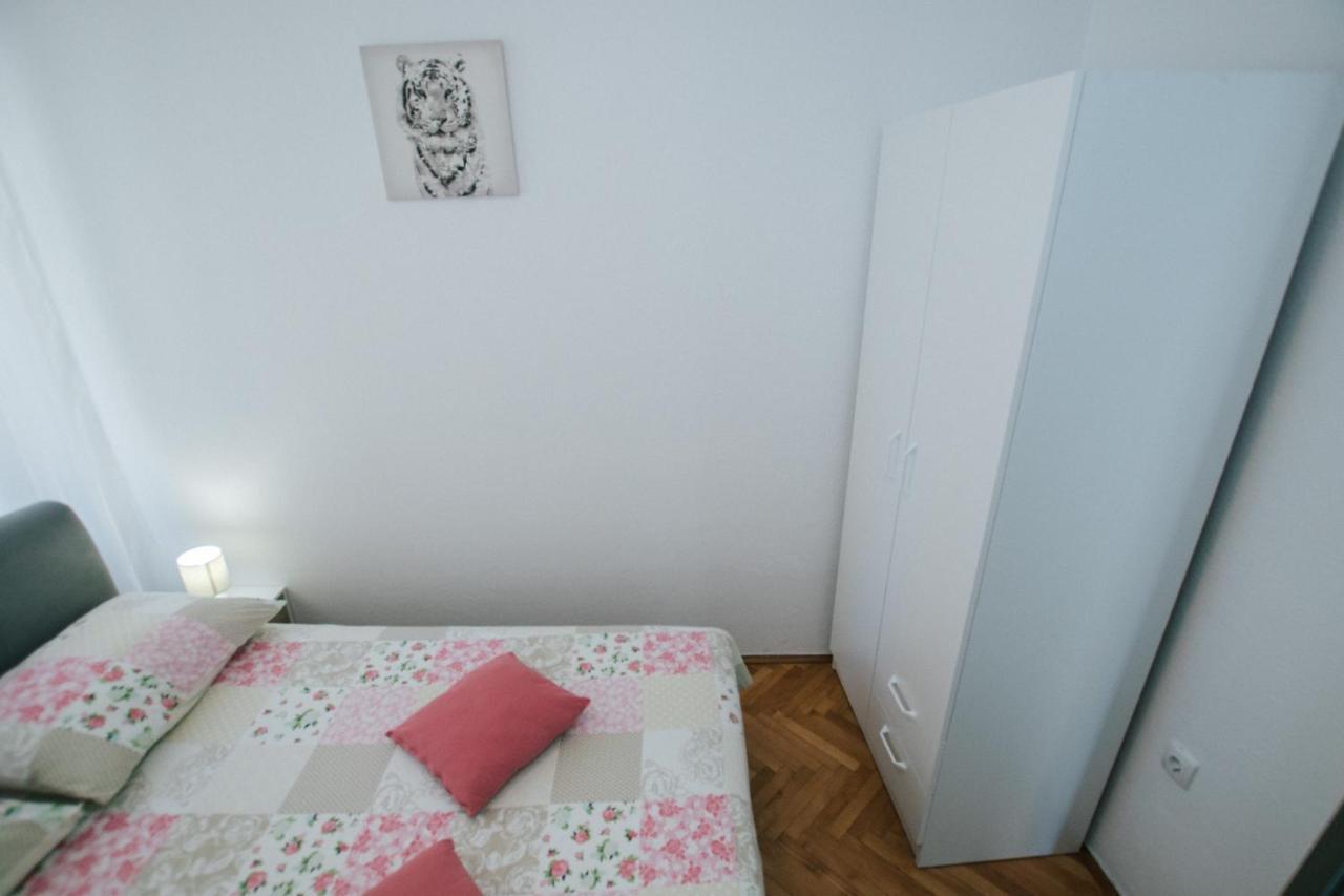 Apartments Ivana Trogir Eksteriør bilde
