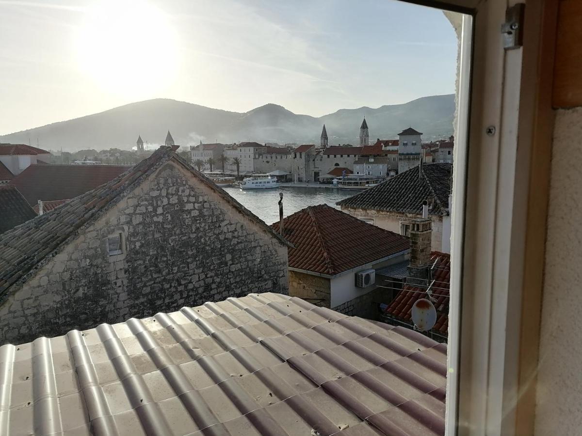 Apartments Ivana Trogir Eksteriør bilde